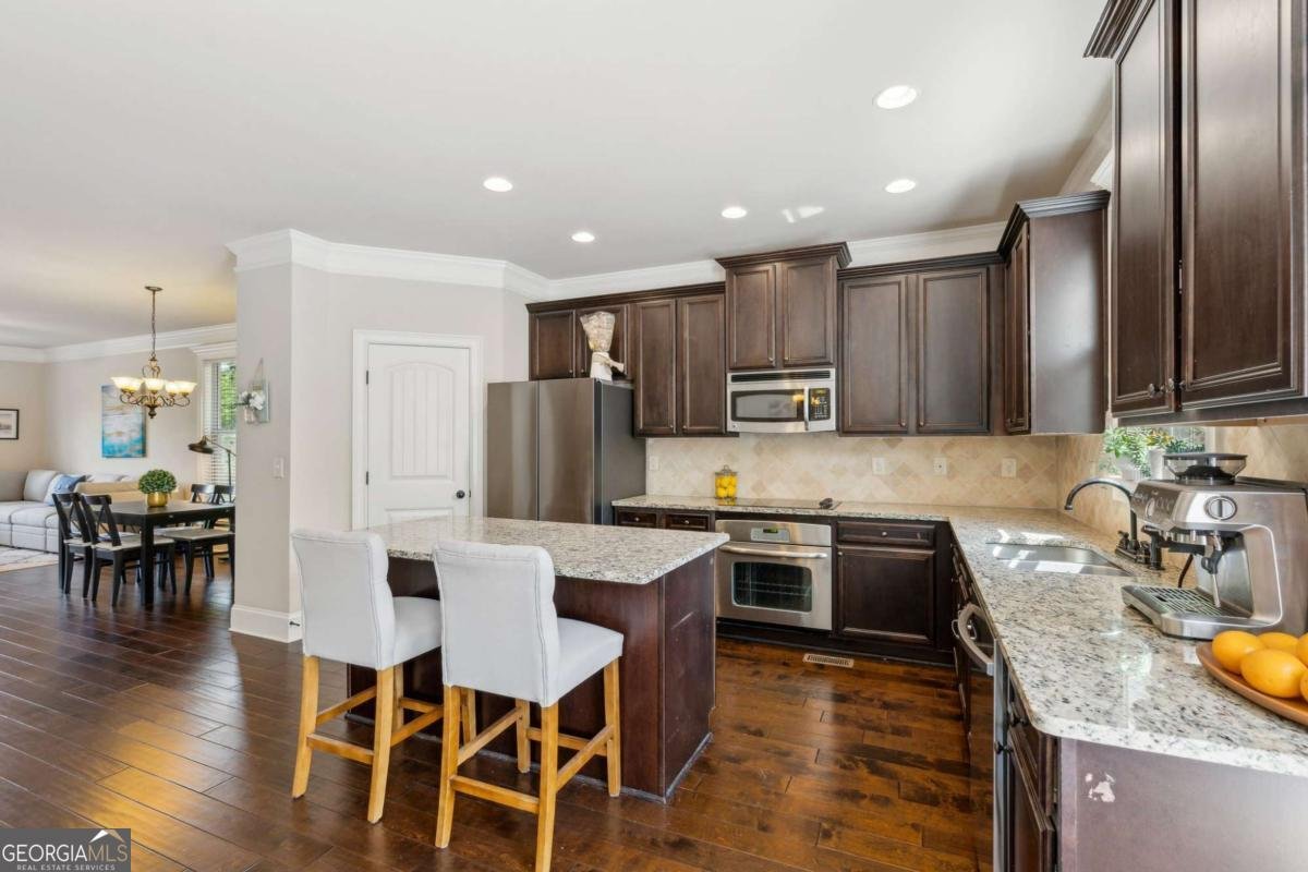 2020 Jardin Court Alpharetta - 9