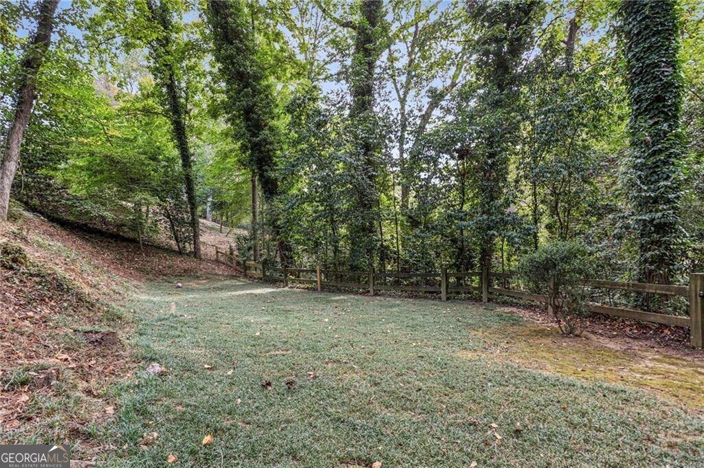 141 Laurel Forest Circle Atlanta - 9
