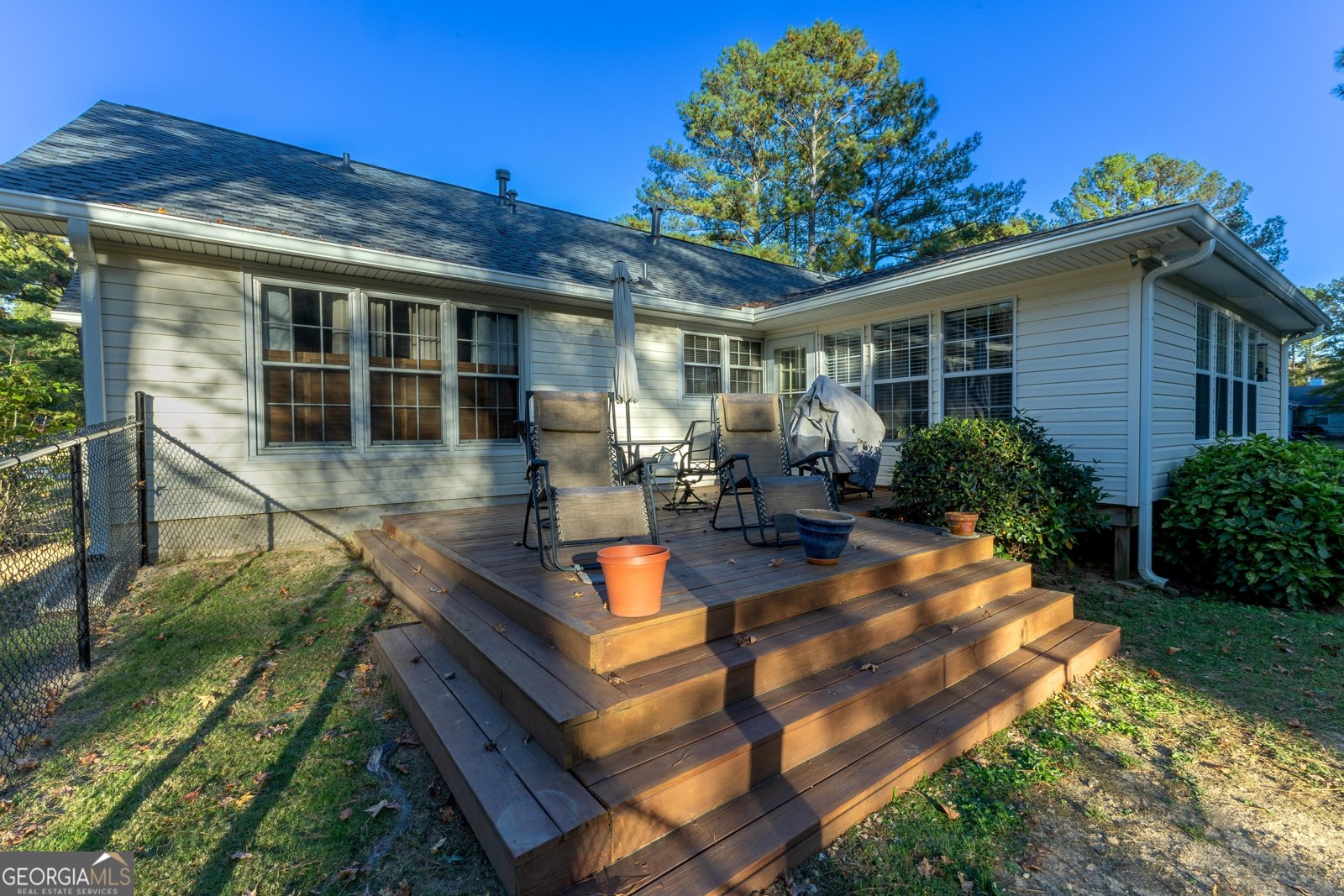 10990 Clearwater Drive Hampton - 37