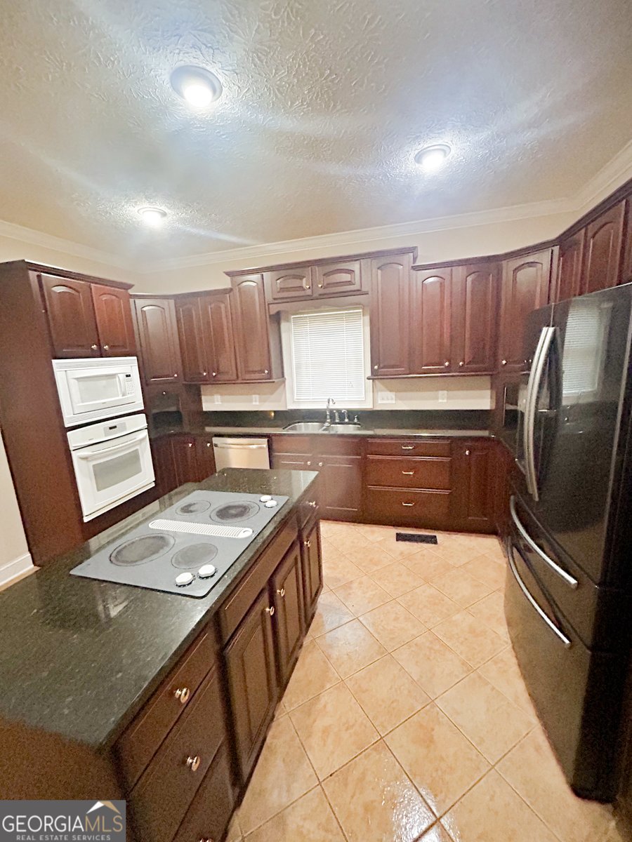 1136 Cole Lake rd. Dallas - 14