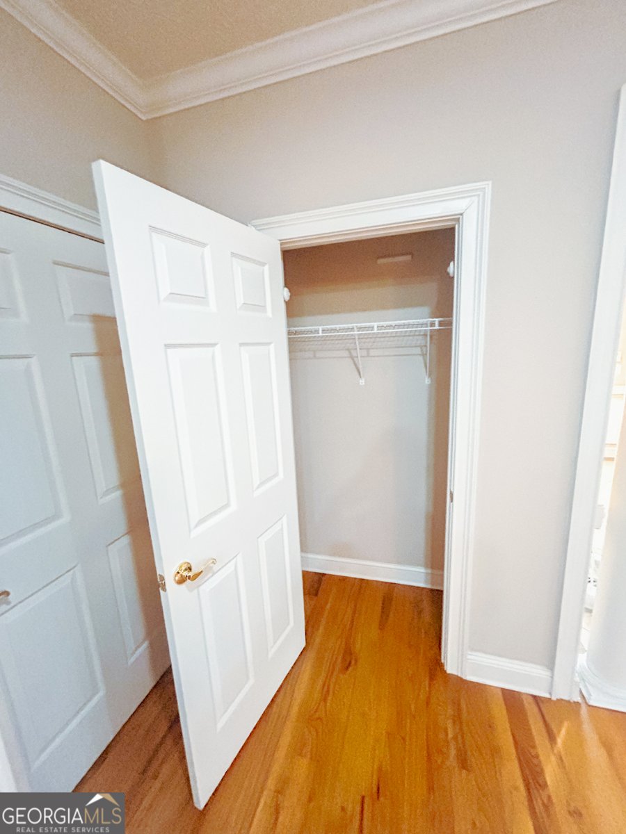 1136 Cole Lake rd. Dallas - 18