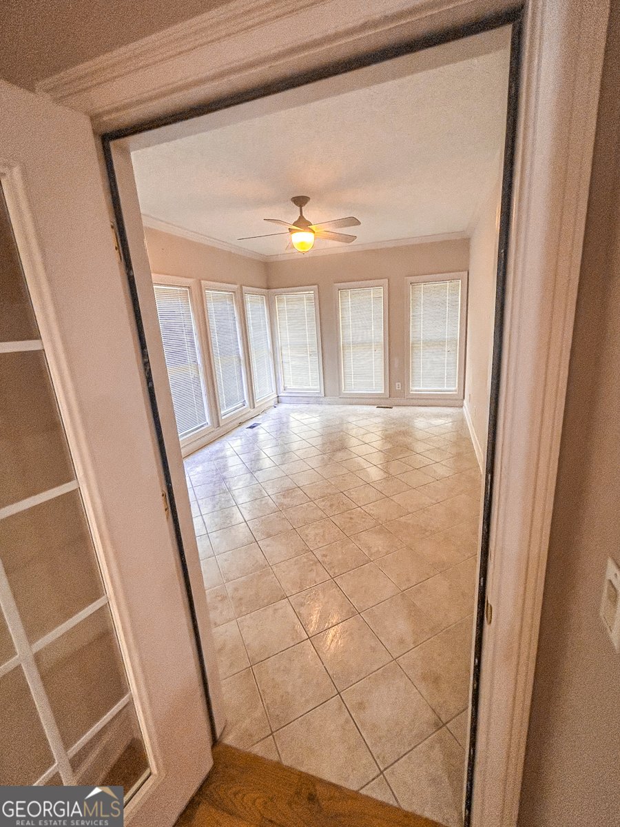 1136 Cole Lake rd. Dallas - 27