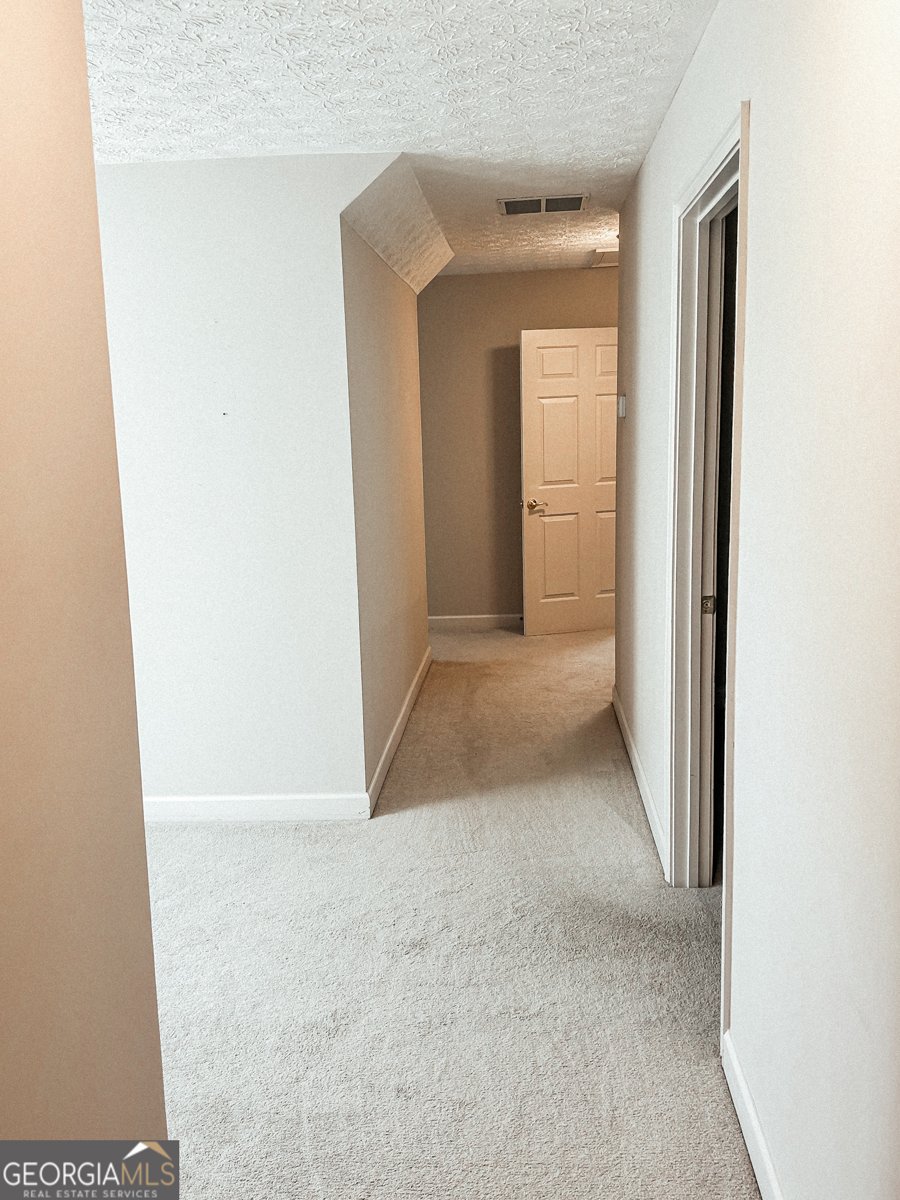 1136 Cole Lake rd. Dallas - 35