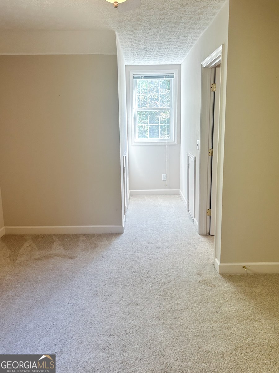 1136 Cole Lake rd. Dallas - 40