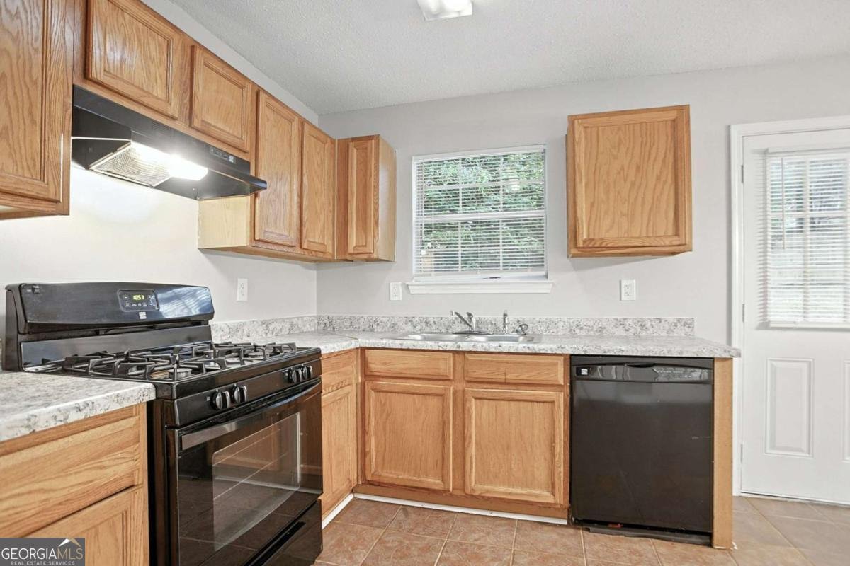 6384 Stonebridge Creek Lane Lithonia - 4