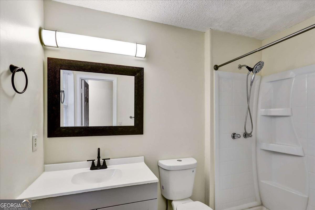 6211 Ward Road Union City - 15