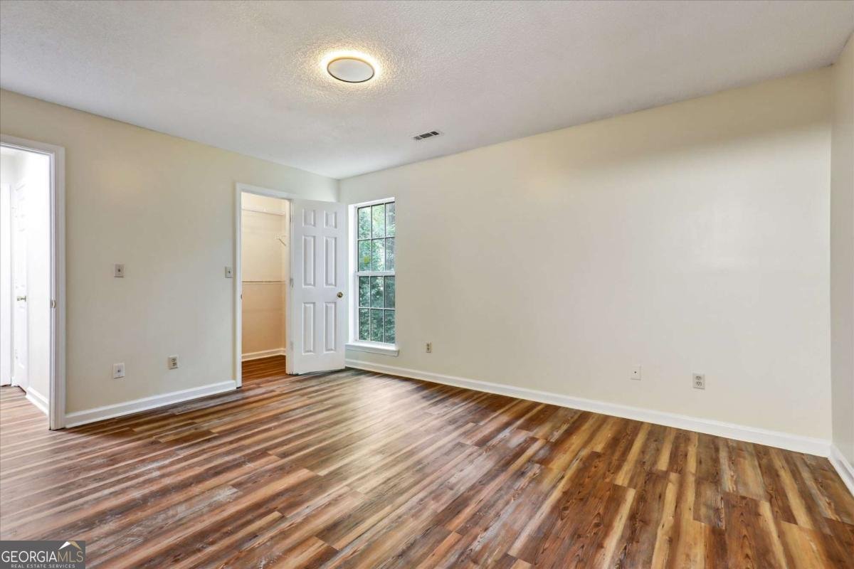 6211 Ward Road Union City - 19