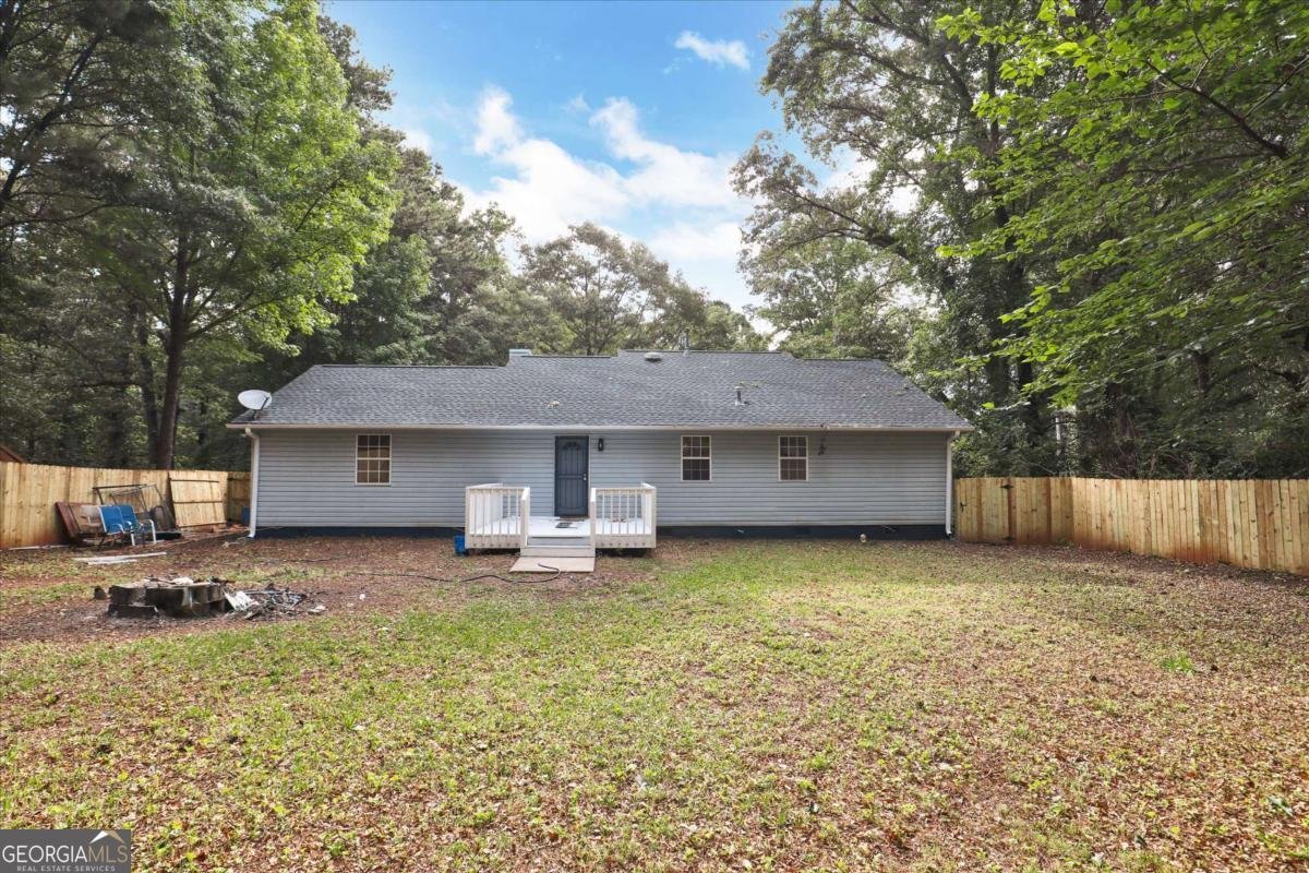 6211 Ward Road Union City - 32