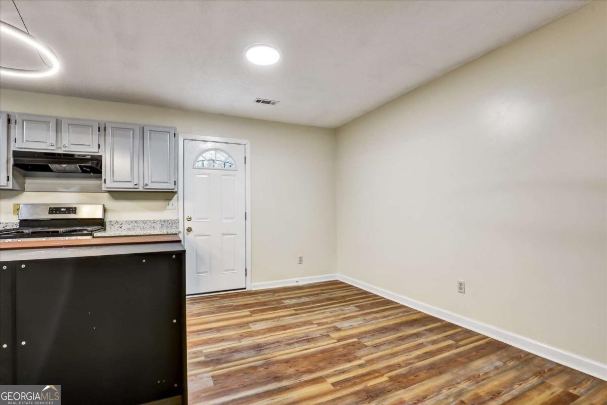 6211 Ward Road Union City - 6