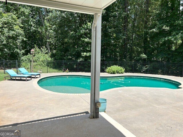 108 Turnberry Trace Sharpsburg - 24