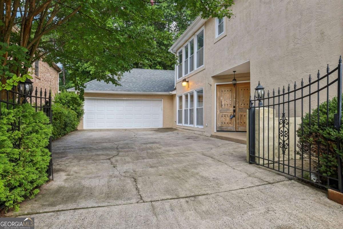 5185 Somerset Lane Alpharetta - 2