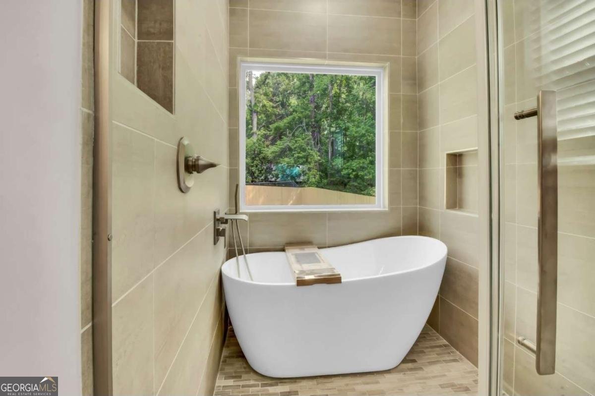 108 Mann Boulevard Stockbridge - 10