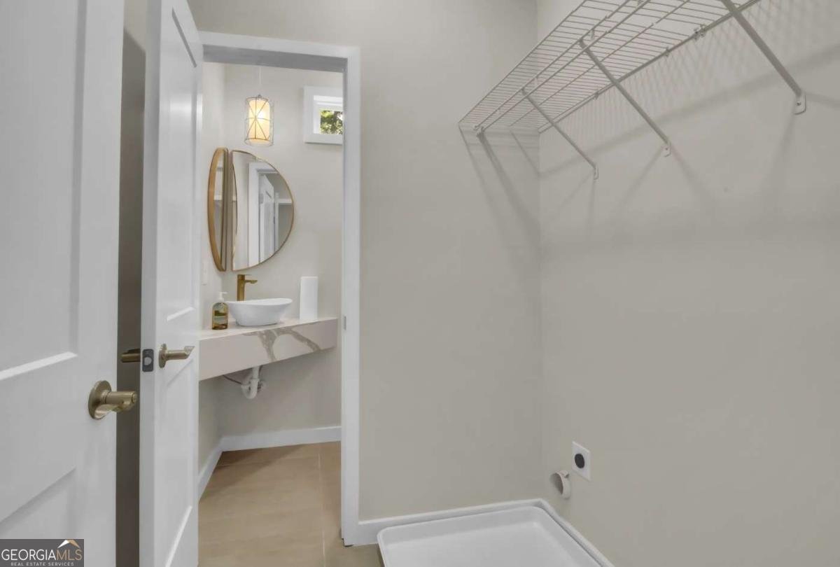 108 Mann Boulevard Stockbridge - 11