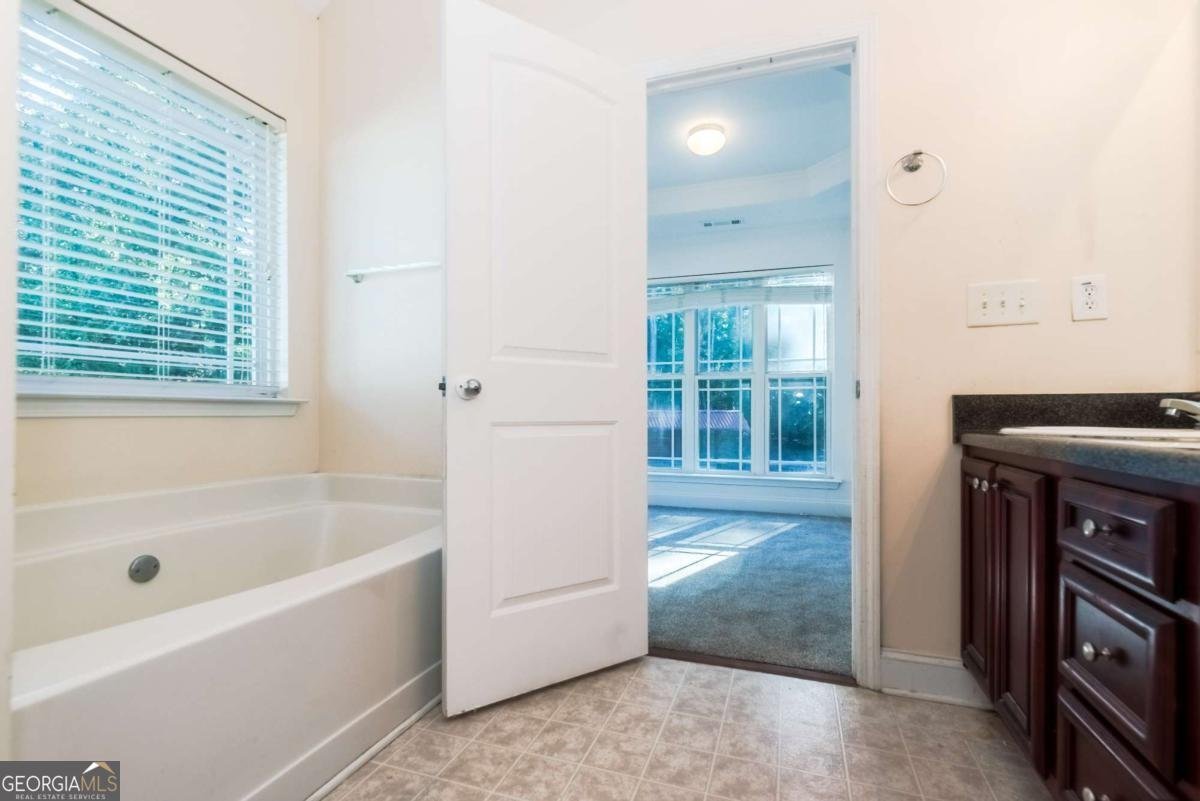 404 WOODCREEK Griffin - 12