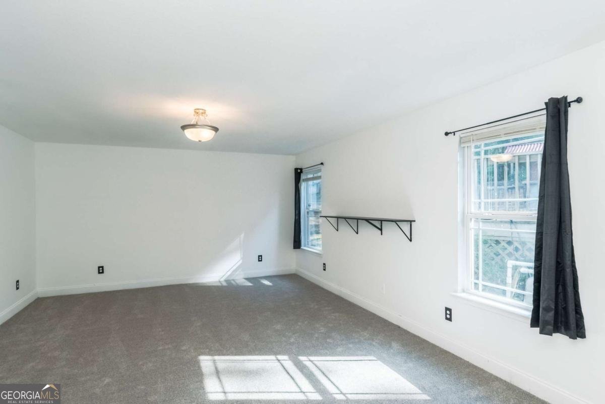 404 WOODCREEK Griffin - 16