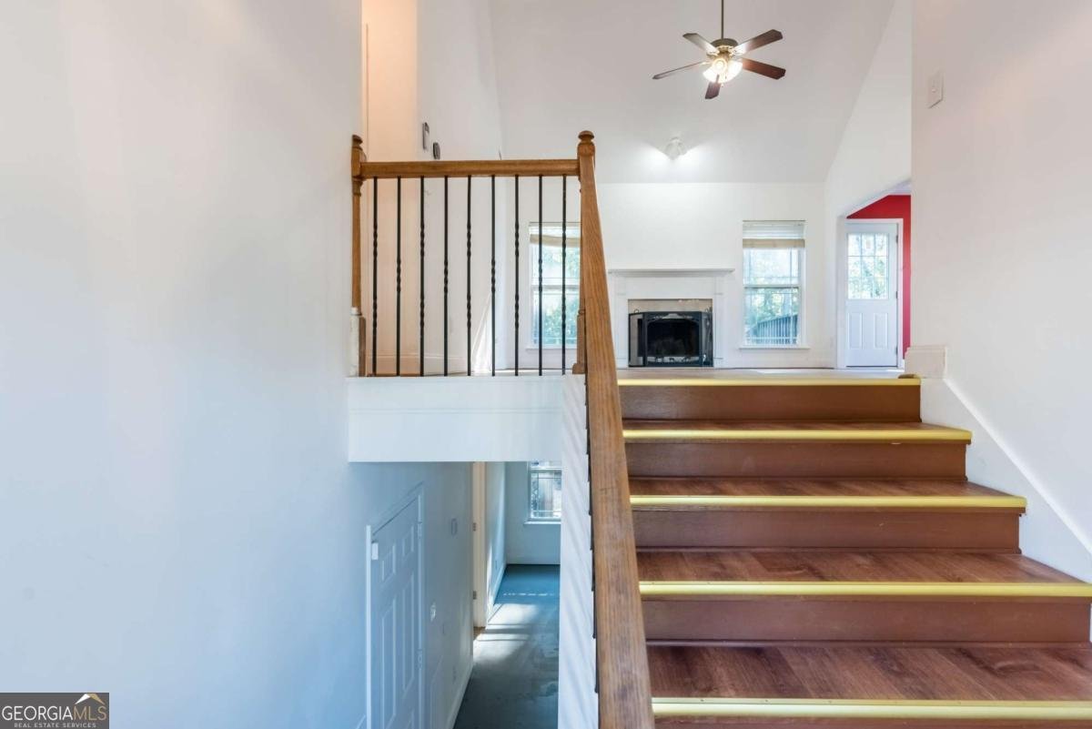 404 WOODCREEK Griffin - 3