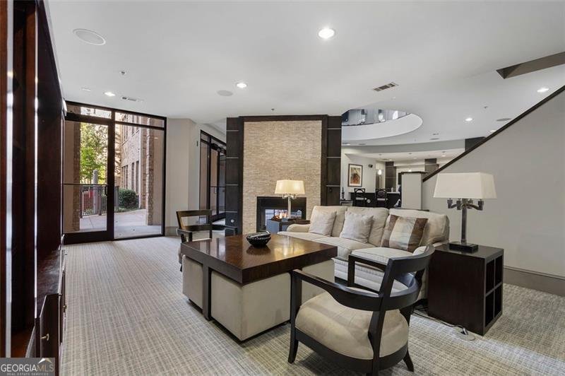 3621 Vinings Slope Atlanta - 40