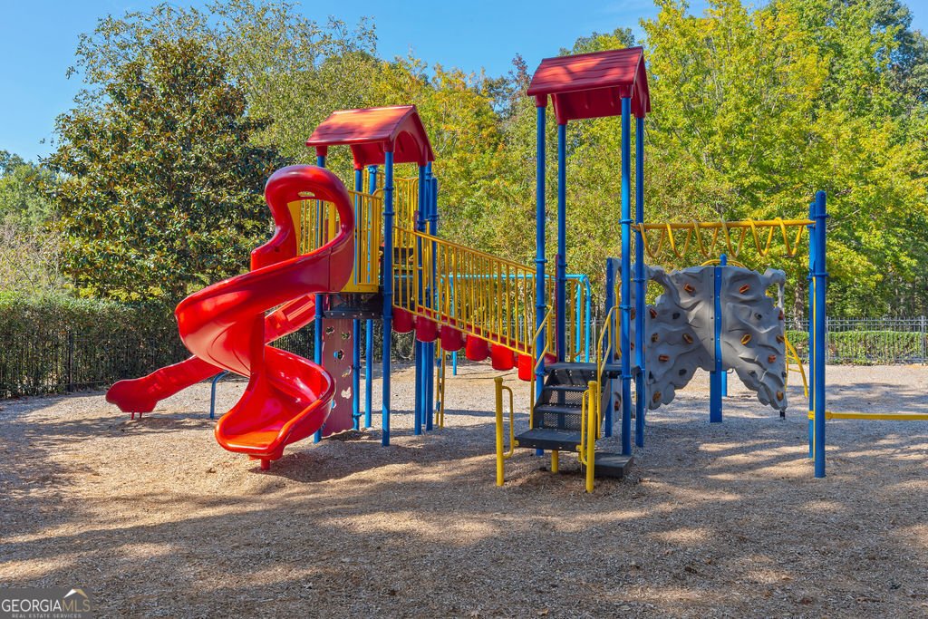 6856 Louis Drive Locust Grove - 18