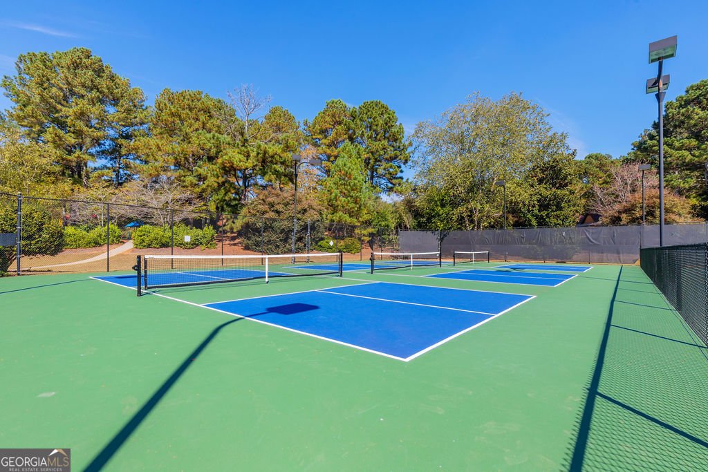 6856 Louis Drive Locust Grove - 22