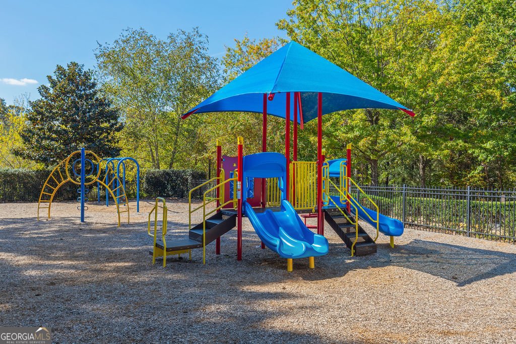 6856 Louis Drive Locust Grove - 27