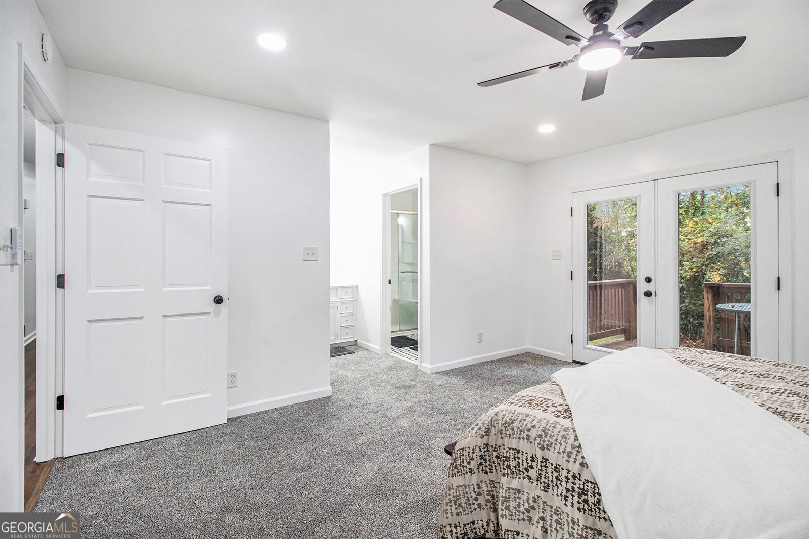 150 Hickory Road Fayetteville - 14