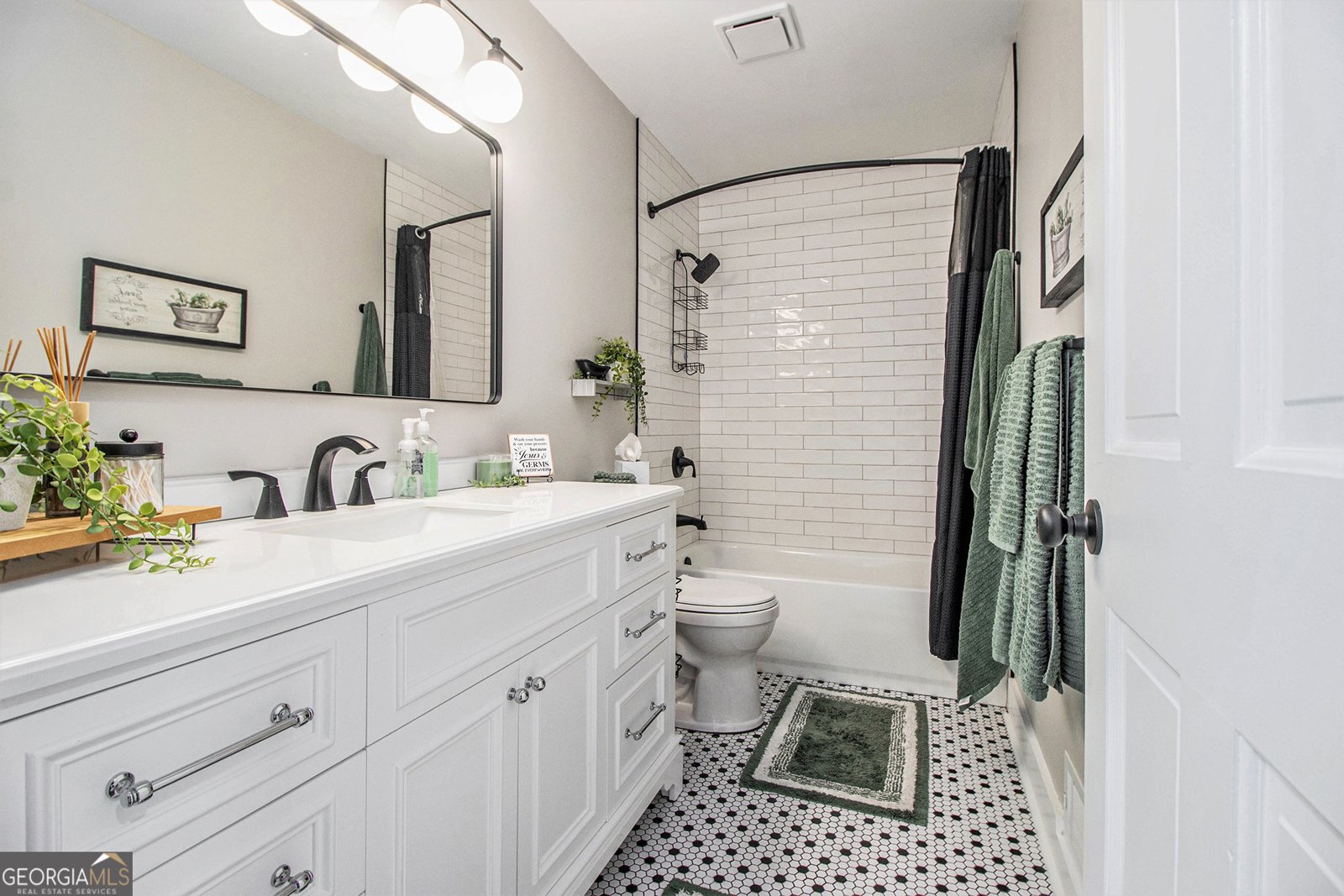 150 Hickory Road Fayetteville - 19