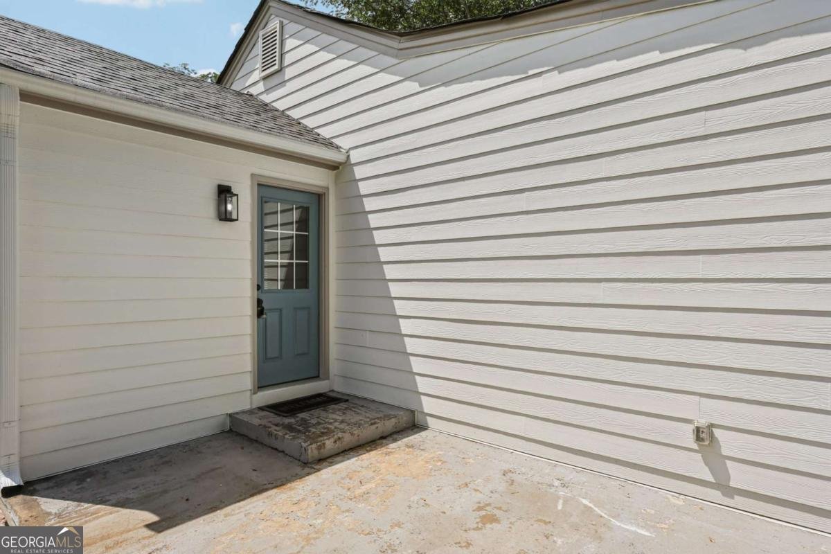 2242 Jernigan Drive Atlanta - 17