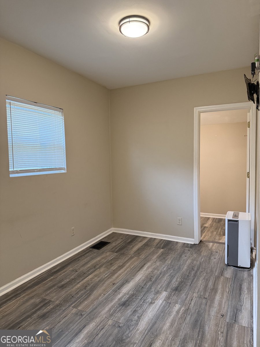 1097 Fortress Avenue Atlanta - 19