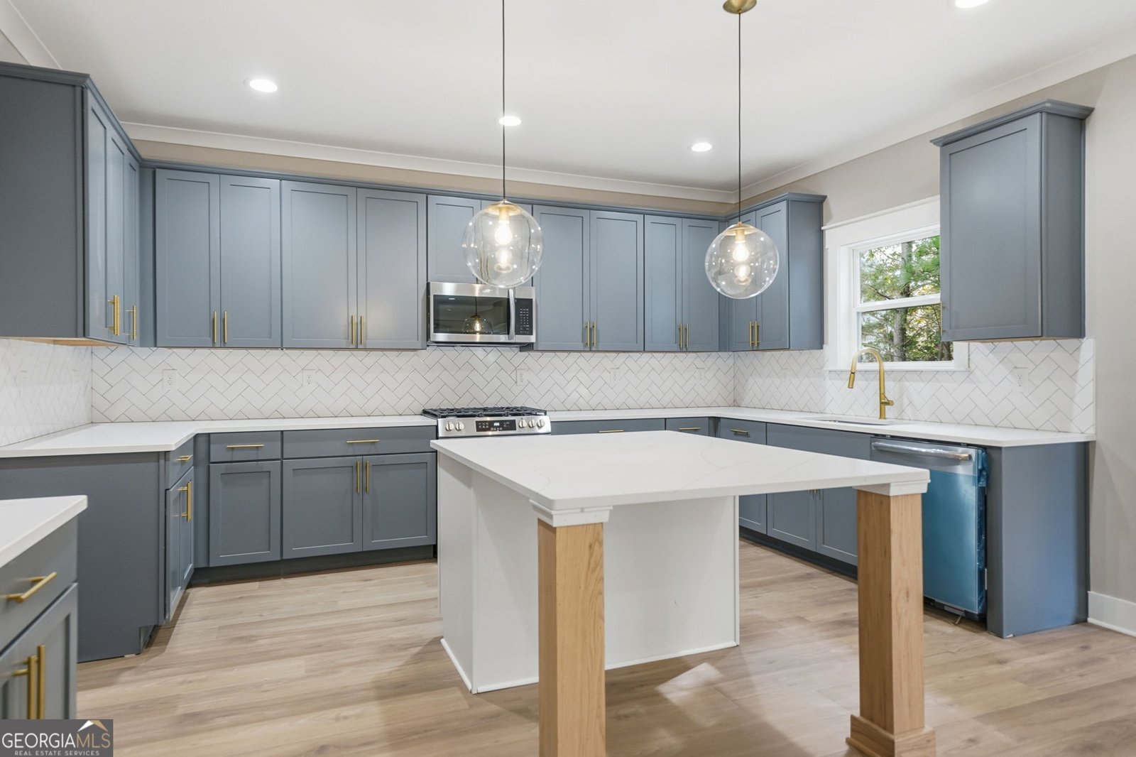 421 Crestmont Lane Canton - 21