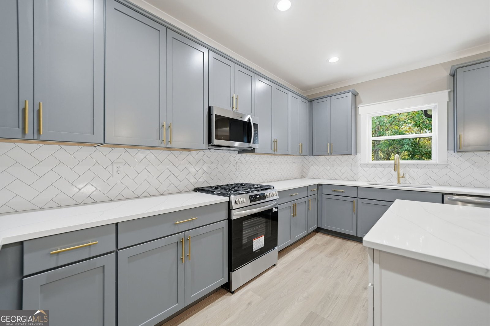 421 Crestmont Lane Canton - 23