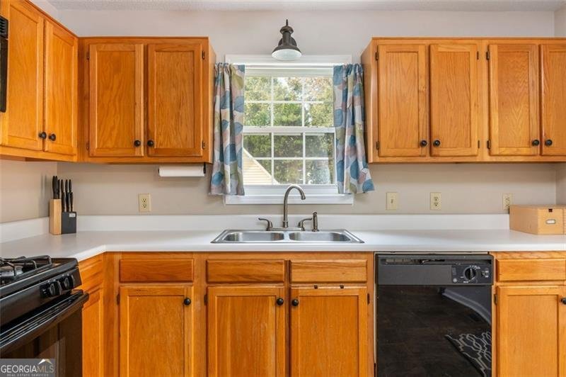 160 SUMMER LAKE Drive Dallas - 19