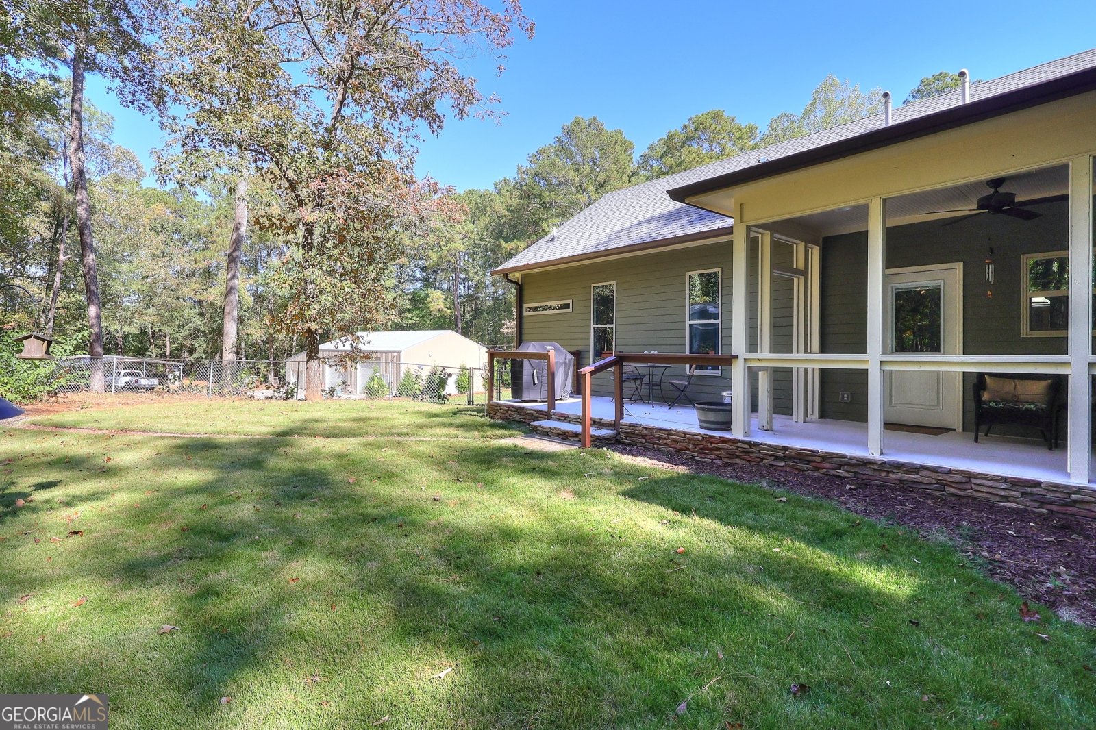 5155 Donald Drive Loganville - 1