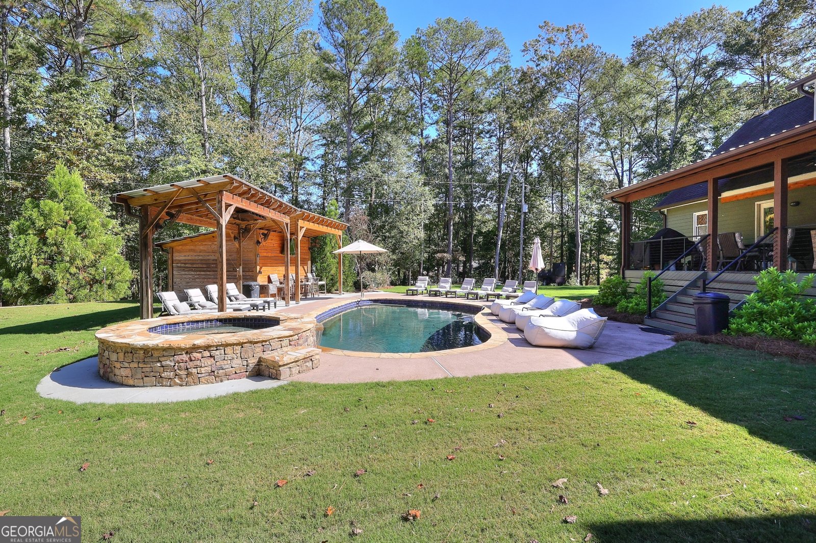 5155 Donald Drive Loganville - 31