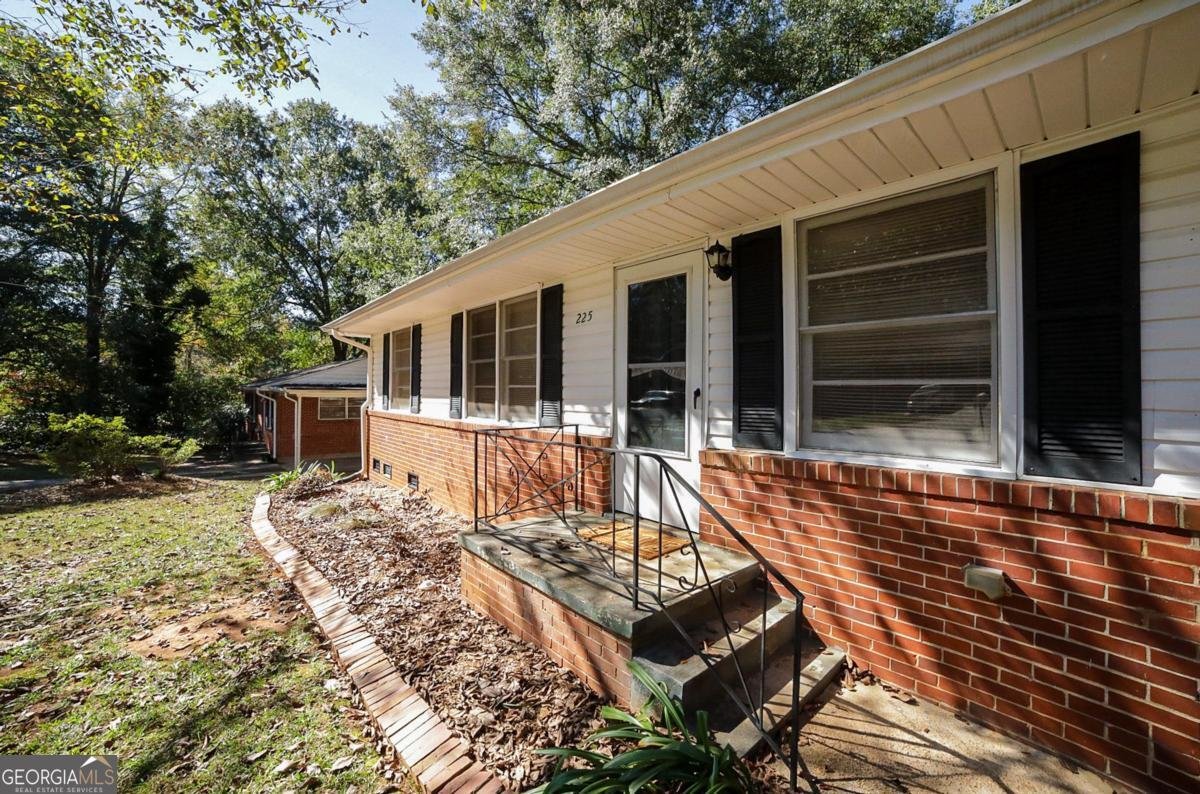 225 Knottingham Drive Athens - 3