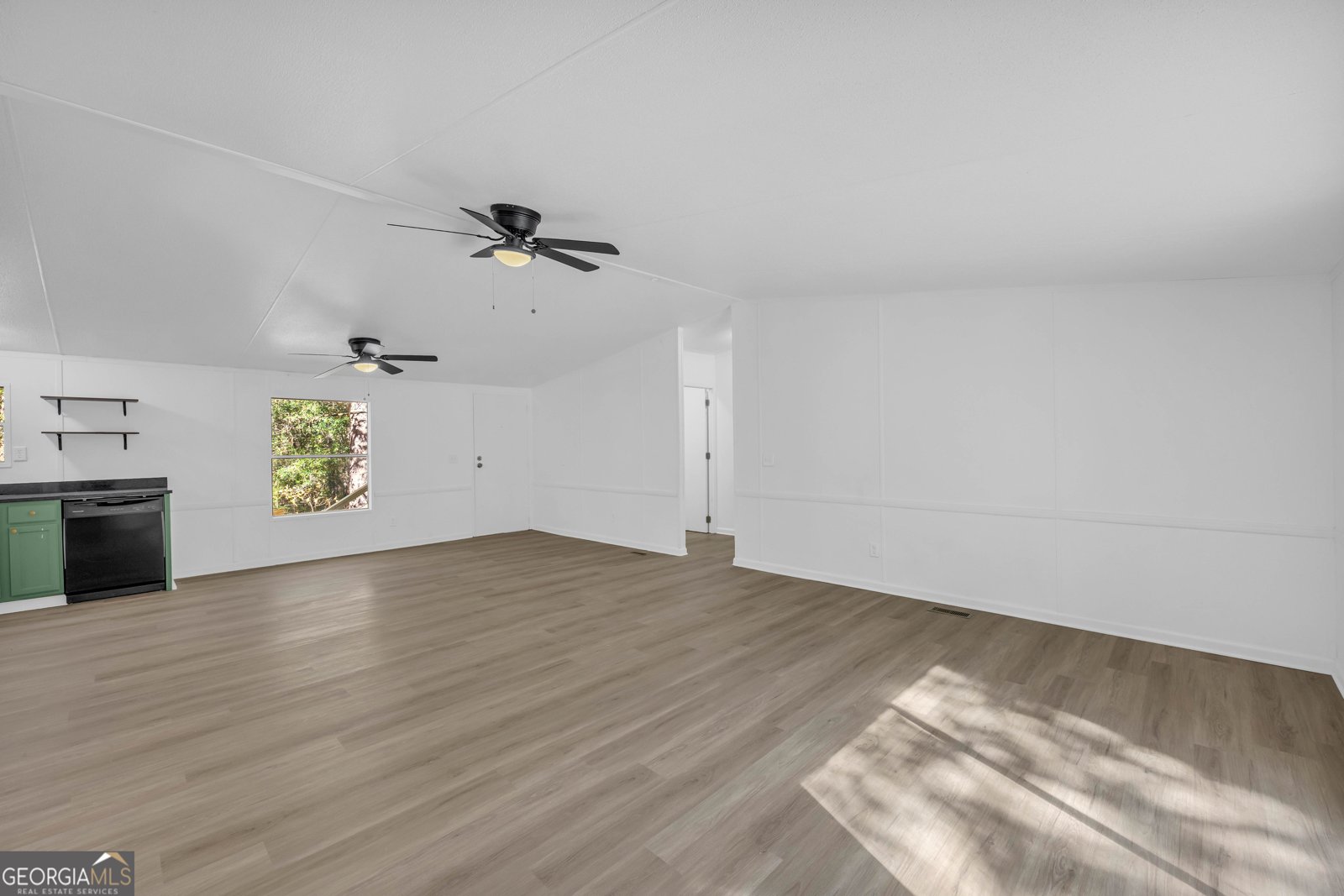 57 Pleasant Lane Comer - 11