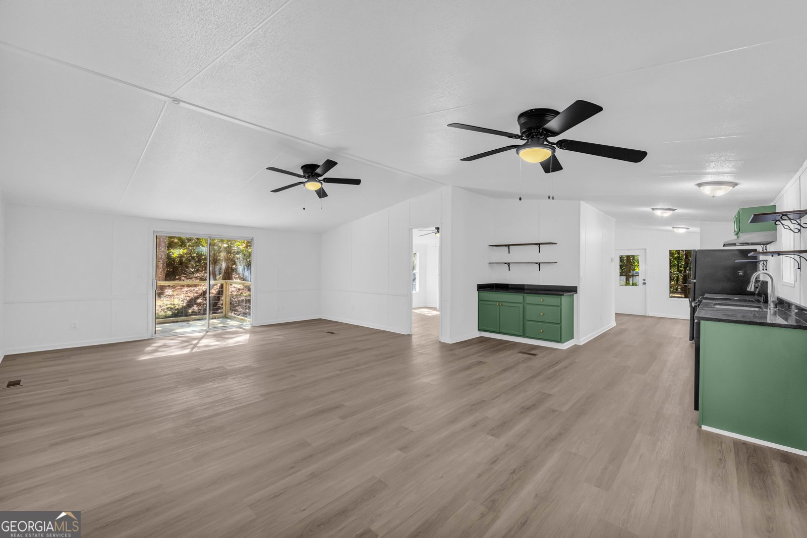 57 Pleasant Lane Comer - 12