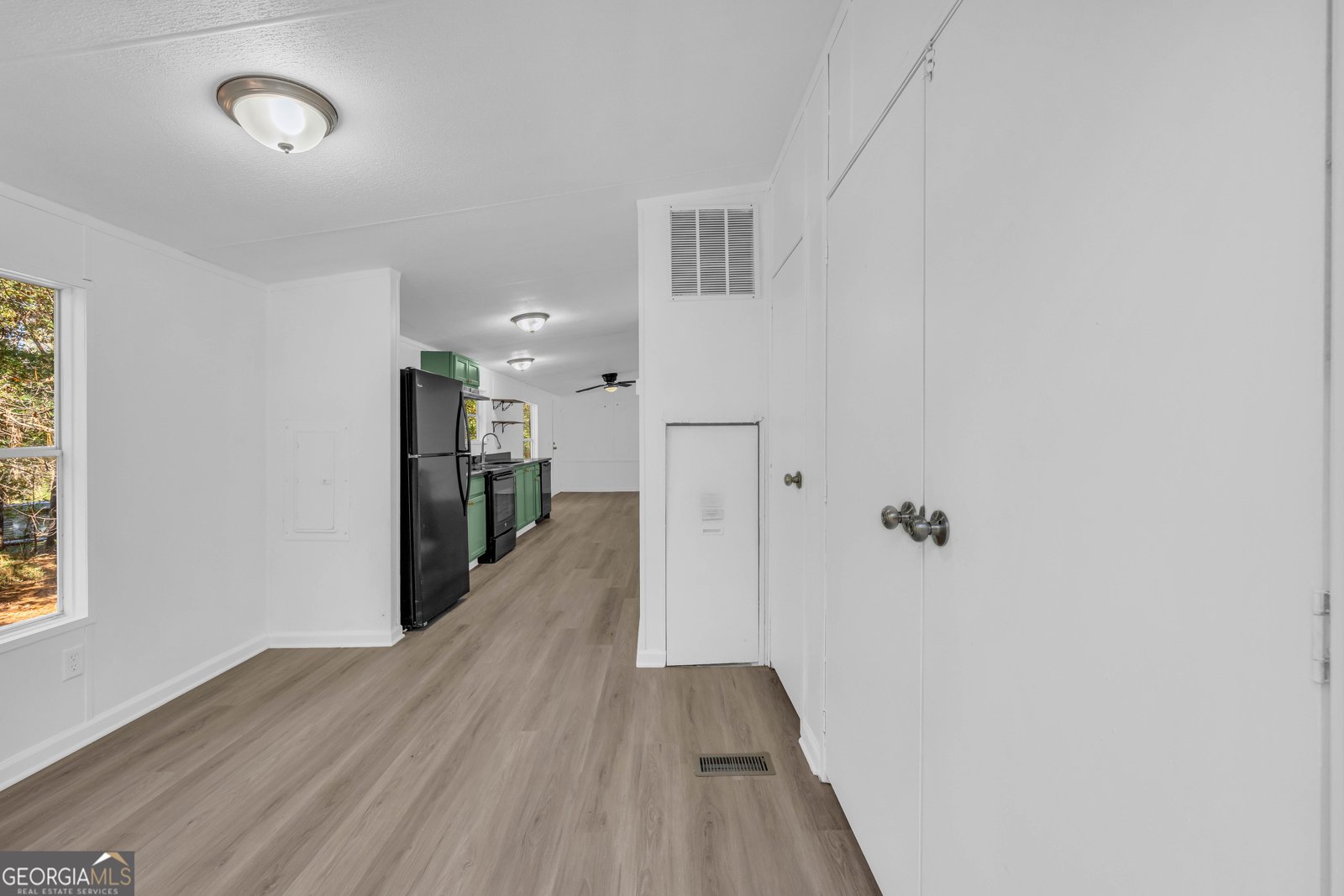 57 Pleasant Lane Comer - 14