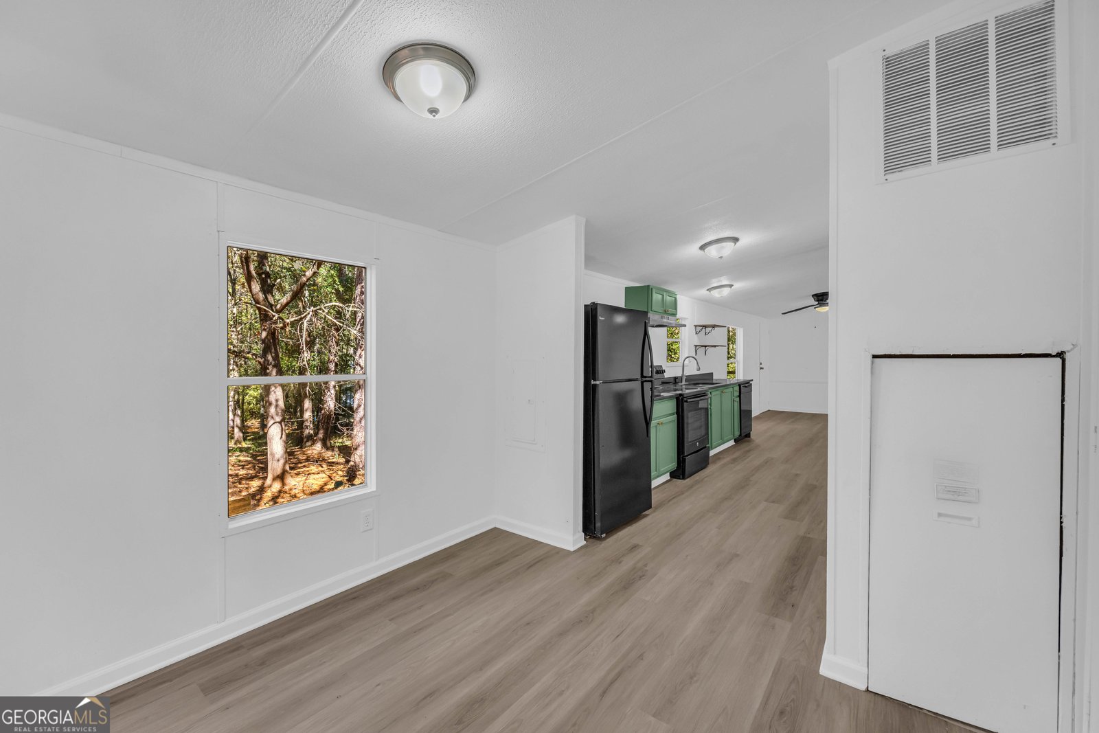 57 Pleasant Lane Comer - 15