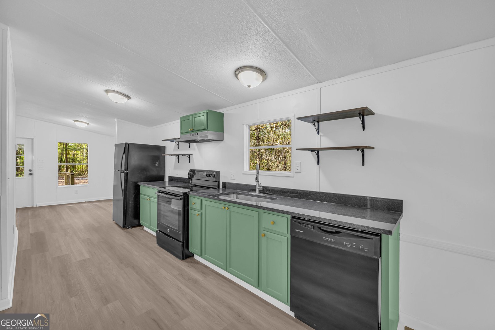 57 Pleasant Lane Comer - 19