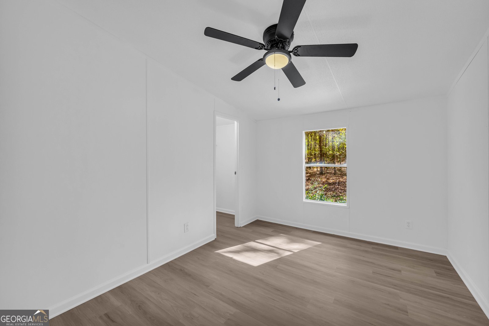 57 Pleasant Lane Comer - 24