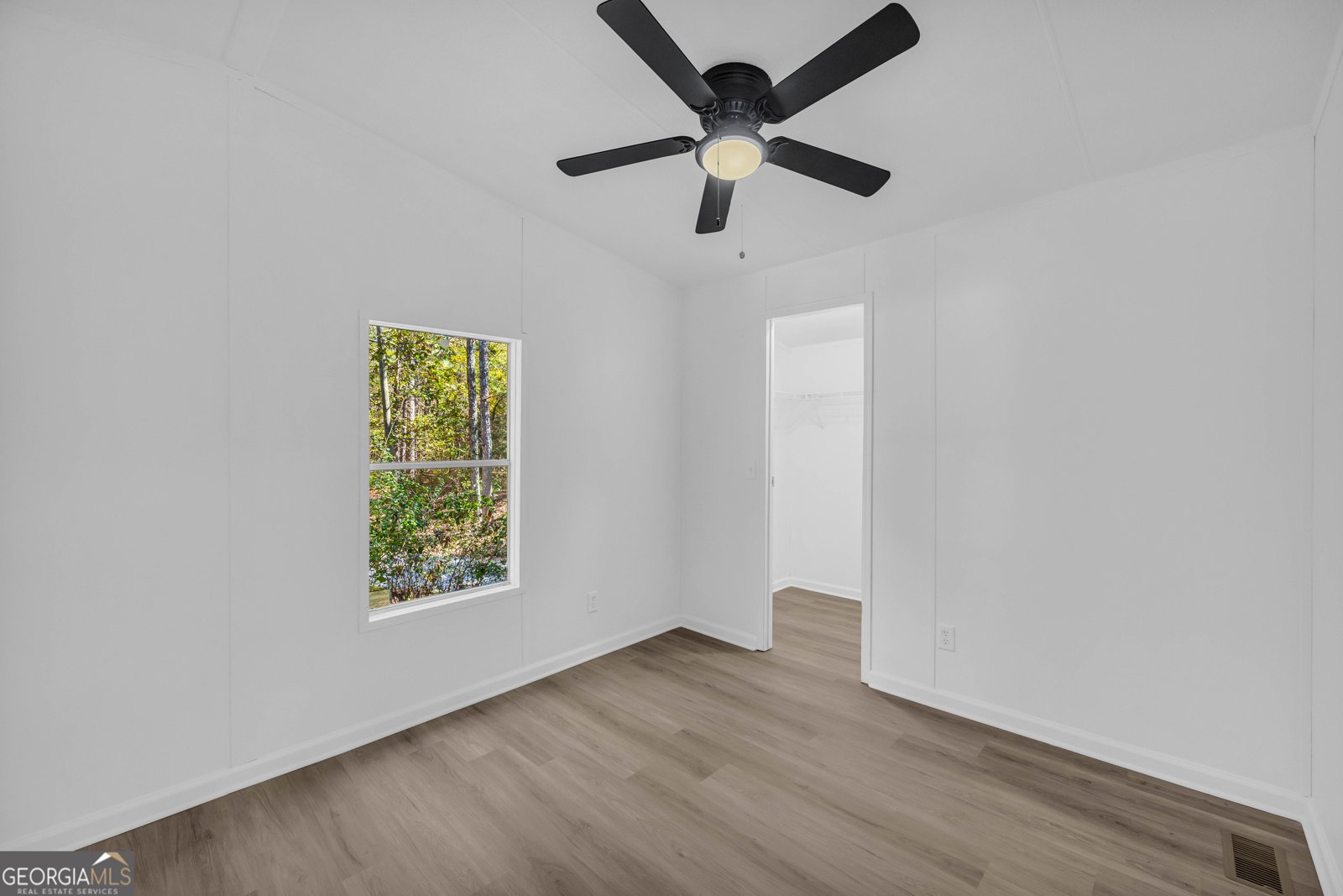 57 Pleasant Lane Comer - 27