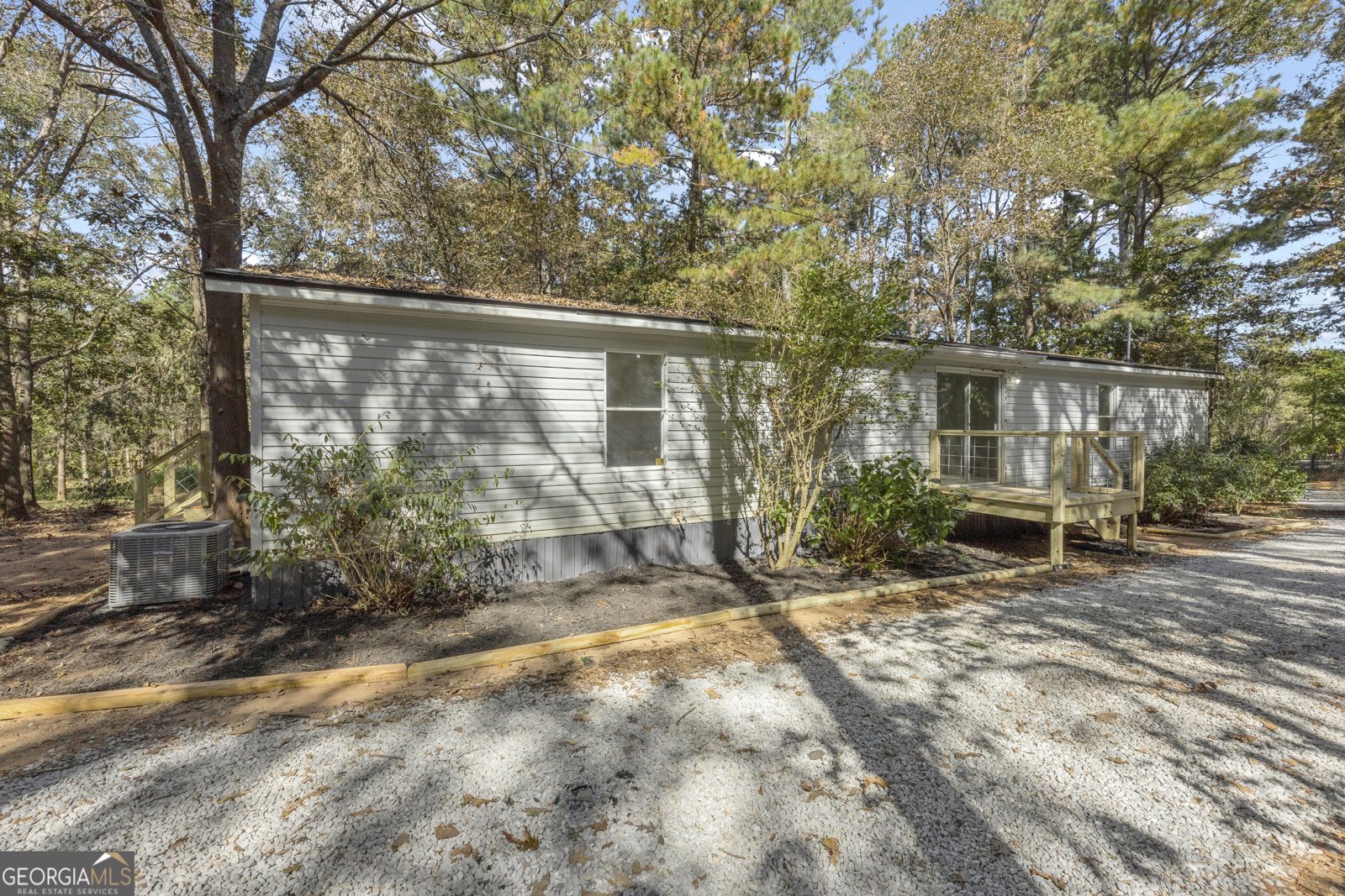 57 Pleasant Lane Comer - 6