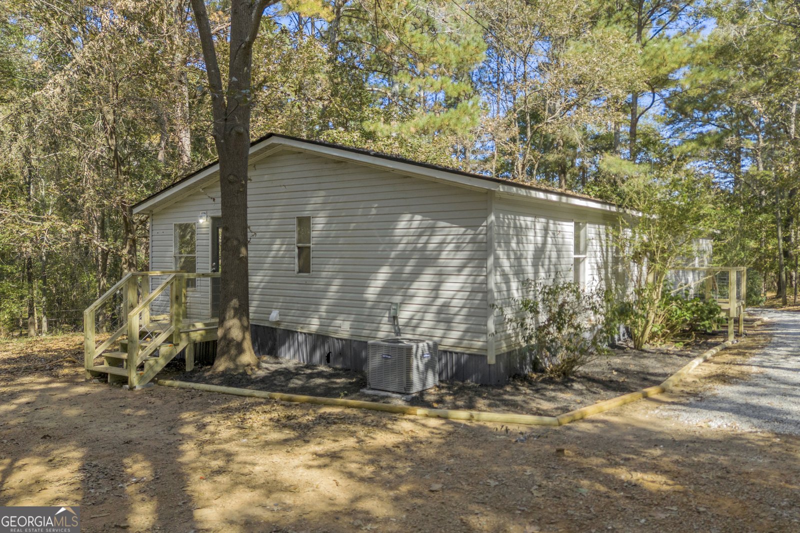 57 Pleasant Lane Comer - 7