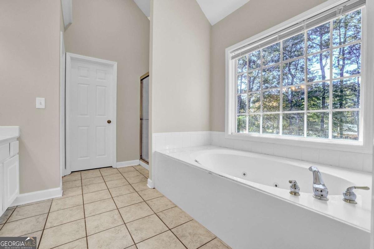 1020 Mount Mckinley Drive Grayson - 32