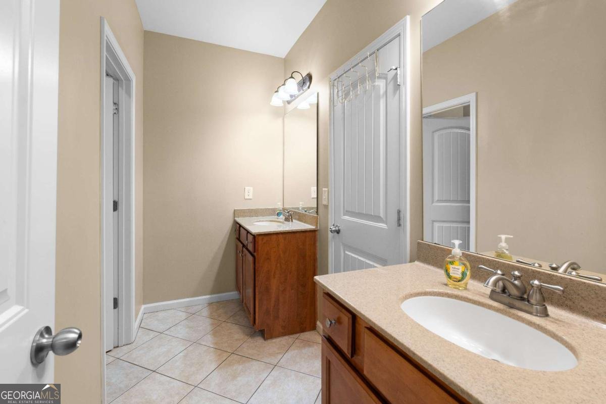 155 Highwoods Parkway Newnan - 24
