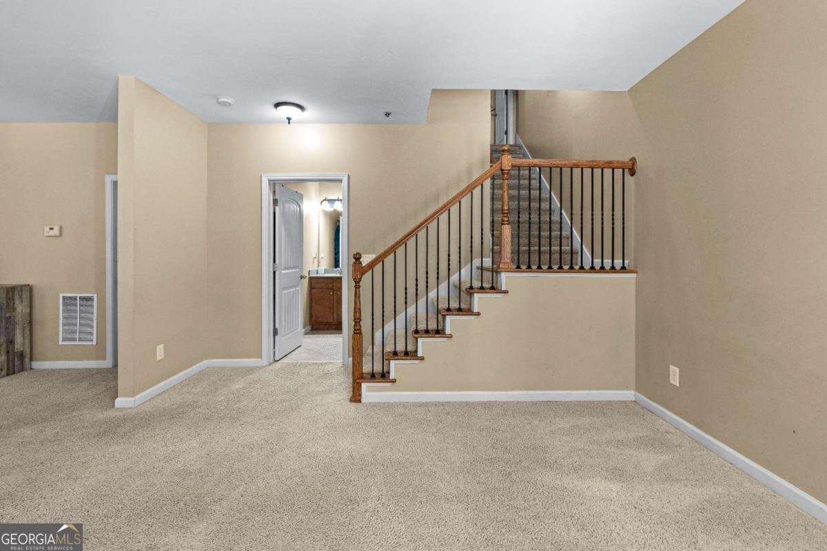155 Highwoods Parkway Newnan - 29