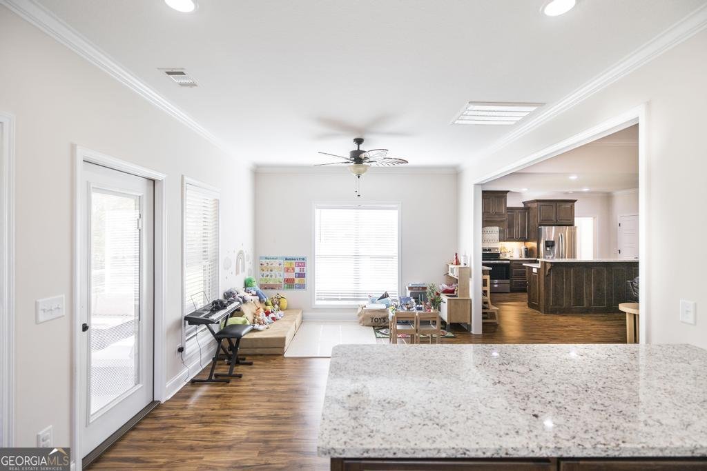 219 Rowland Circle Byron - 17