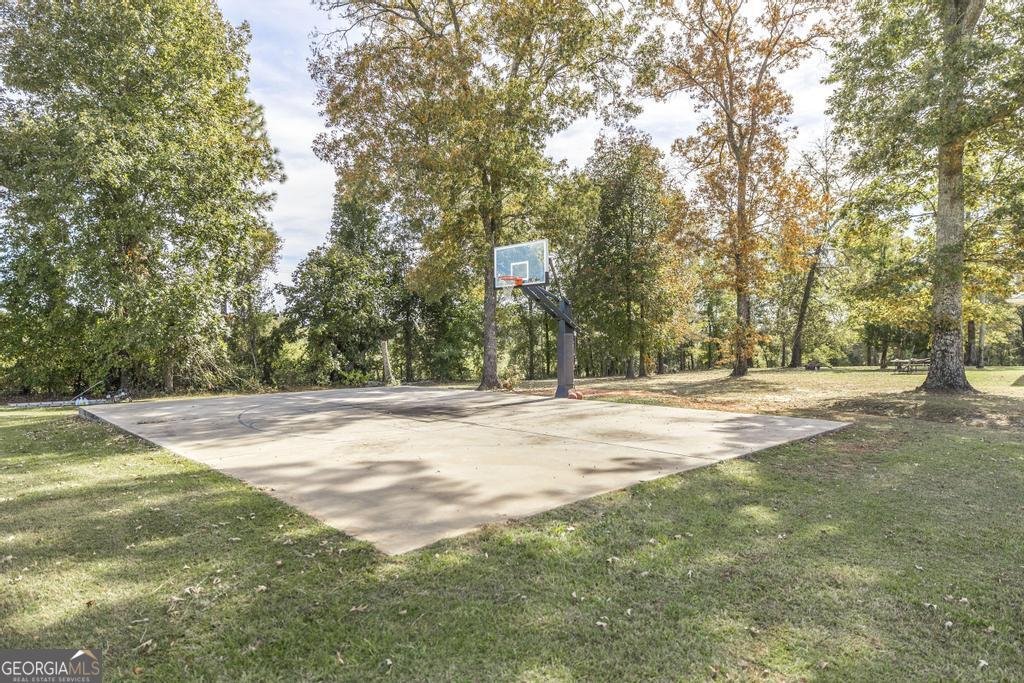 219 Rowland Circle Byron - 24