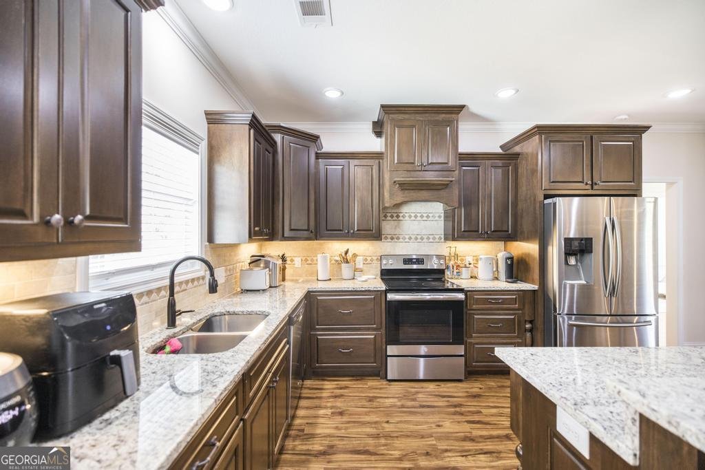 219 Rowland Circle Byron - 5