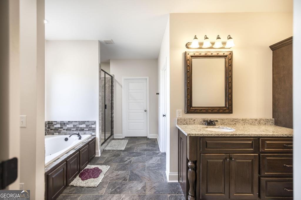 219 Rowland Circle Byron - 9